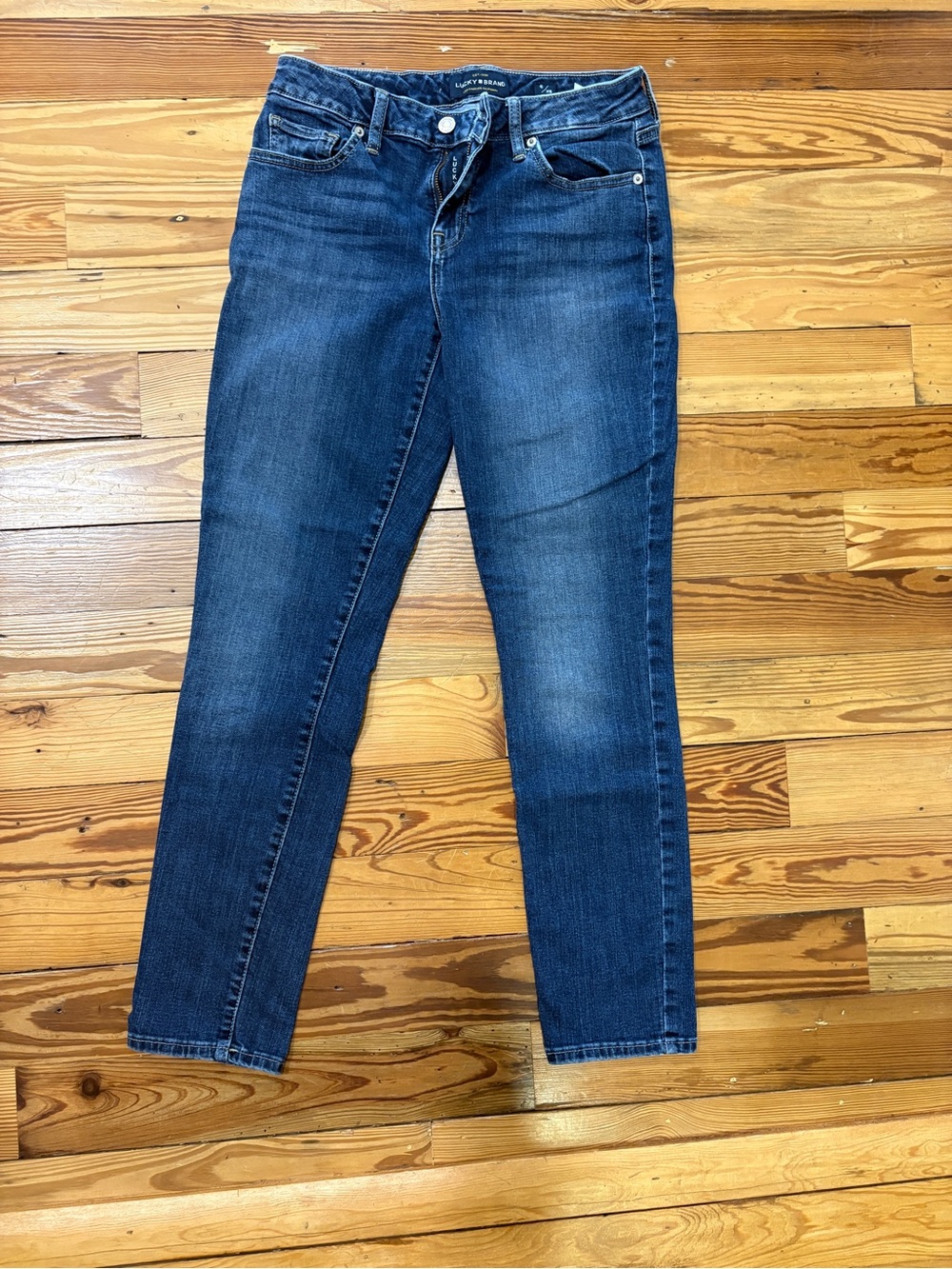 Lucky Brand Dark Wash Women's Skinny Jeans